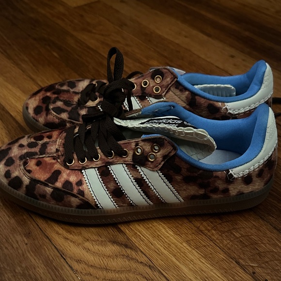 Adidas Brown Leopard Print Sneakers with White Stripes - Picture 2 of 3